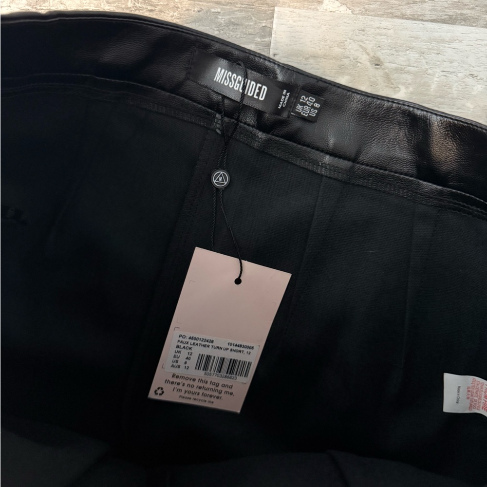 Missguided + High Waist Black faux Leather Shorts - Picture 2 of 3